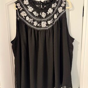 Torrid Black Sleeveless Blouse with White Floral Embroidery